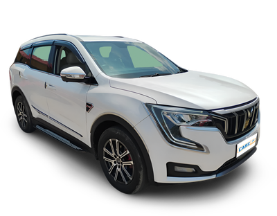 Mahindra XUV700-img